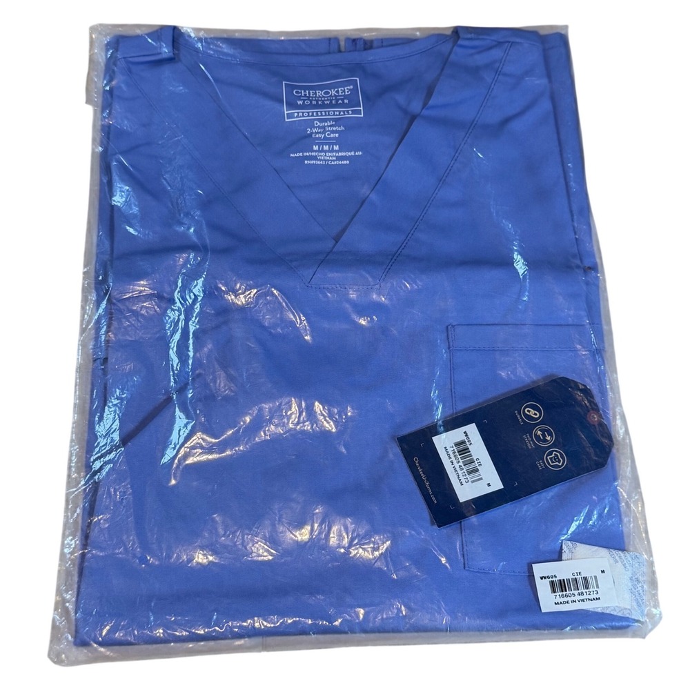 Cherokee Workwear Professionals Scrub Top Ciel Blue V-Neck WW695 Size Medium NWT